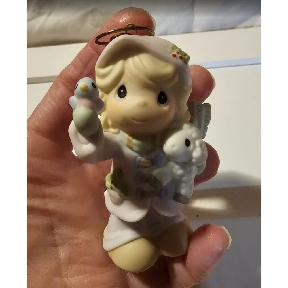 Precious Moments 2000 Annual Ed Christmas Tree Ornament Future Is In Ours Hands